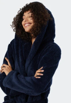 Schiesser Bathrobe Teddy Fleece Comfort Fit Dark Blue - Essentials 7 Schiesser Bathrobe Teddy Fleece Comfort Fit Dark Blue - Essentials -Uni Style Shop 178419 803 detail3