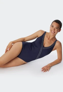 Schiesser Swimsuit Shape-enhancing V-neckline Adjustable Straps Dark Blue - Deep Sea 7 Schiesser Swimsuit Shape-enhancing V-neckline Adjustable Straps Dark Blue - Deep Sea -Uni Style Shop badeanzug shape funktion v ausschnitt verstellbare traeger dunkelblau deep sea 179210 803 front