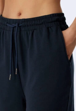 Schiesser Pants Short Tencel Sustainable Pockets Dark Blue - Mix+Relax -Uni Style Shop hose kurz tencel nachhaltig taschen dunkelblau mix relax 179182 803 detail3