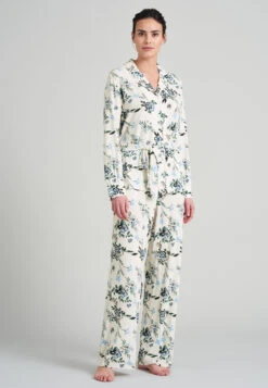 Schiesser Pajamas Long Modal Cuff Belt Floral Print Vanilla - Golden Harvest -Uni Style Shop pyjama lang modal manschetten guertel blumenprint vanille golden harvest 175537 607 detail2