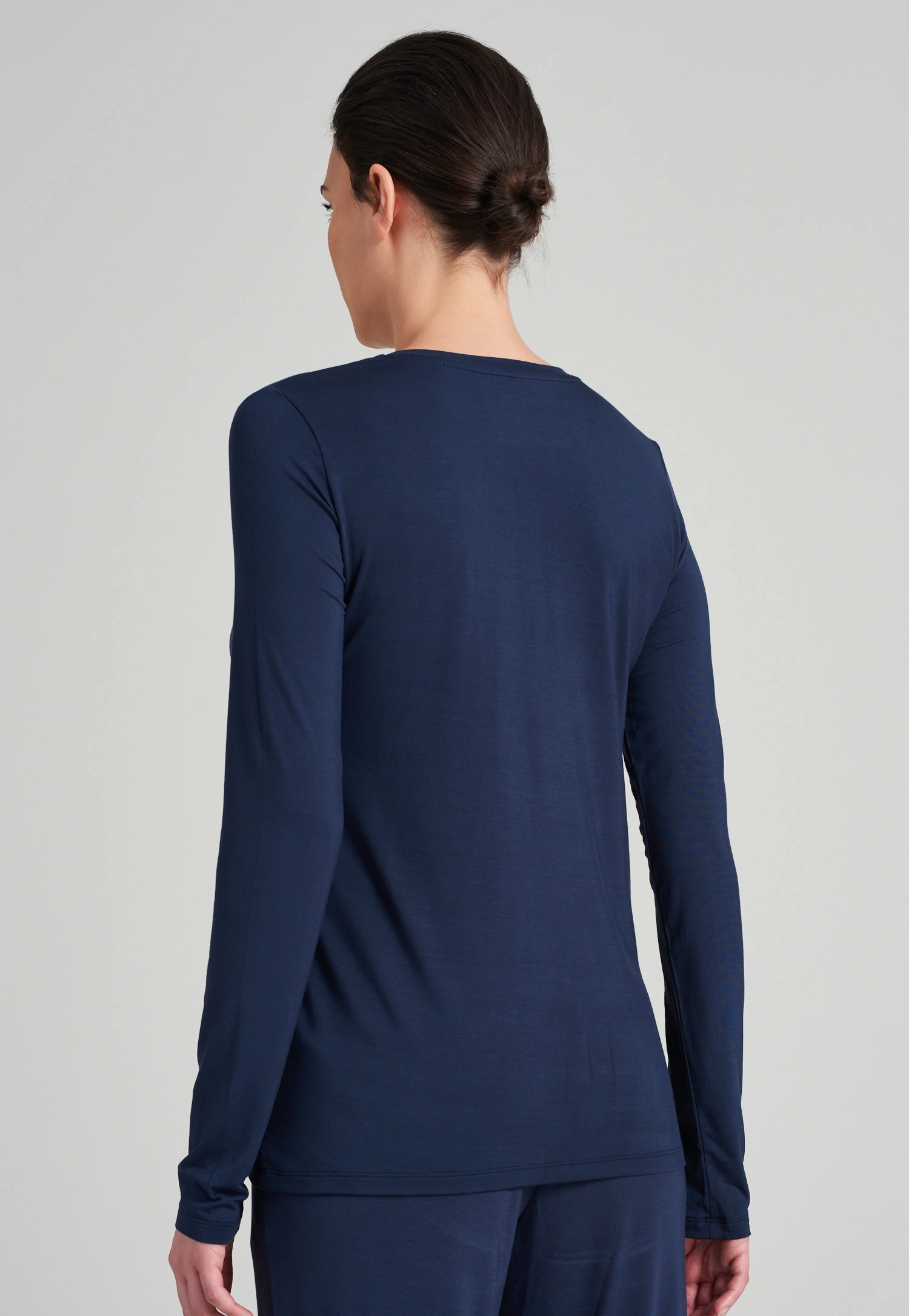 Schiesser Shirt Long-sleeved Modal V-neck Blue - Mix & Relax 6 Schiesser Shirt Long-sleeved Modal V-neck Blue - Mix & Relax - Image 6