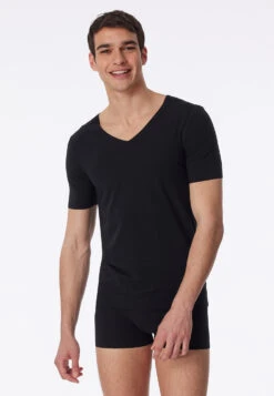 Schiesser Shirt Interlock Seamless Short-sleeved V-neck Black Laser Cut -Uni Style Shop shirtinterlockseamlesskurzarmvausschnittschwarzlasercut1 173252 000 front