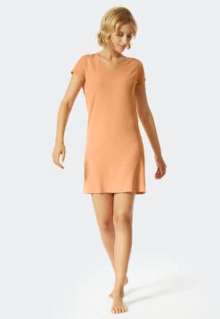 Schiesser Sleep Shirt Short-sleeved Double Rib V-neck Peach - Modern Rib - Natural Dye -Uni Style Shop sleepshirt kurzarm doppelripp v ausschnitt pfirsich modern rib natural dye 176851 612 front