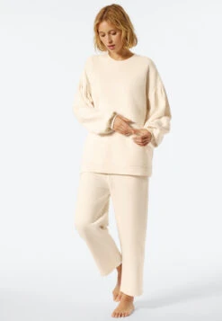 Schiesser Sweater Long Sleeve Vanilla - Revival Lena -Uni Style Shop sweater langarm vanille revival lena 177100 607 detail3