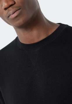 Schiesser Sweater Black - Revival Vincent -Uni Style Shop sweater schwarz revival vincent 177081 000 detail3