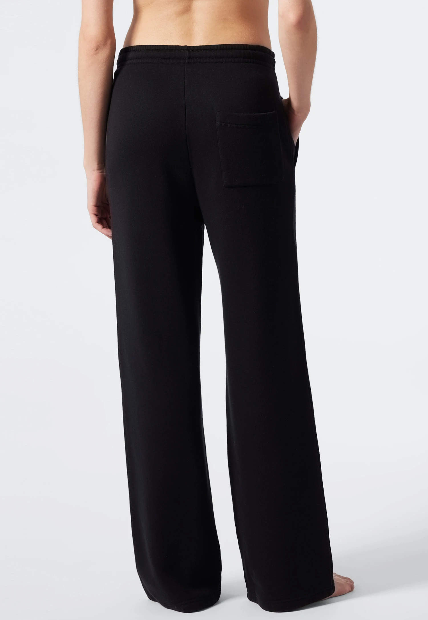 Schiesser Sweatpants Long Black - Revival Lena 2 Schiesser Sweatpants Long Black - Revival Lena - Image 2